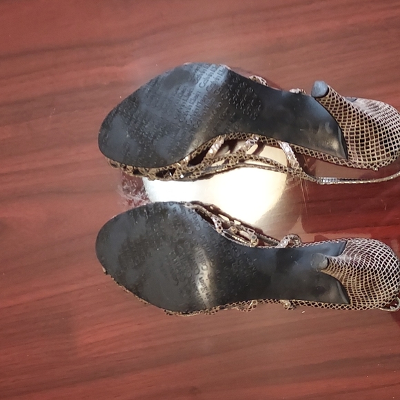 Calvin Klein silver sandals - Picture 4 of 4